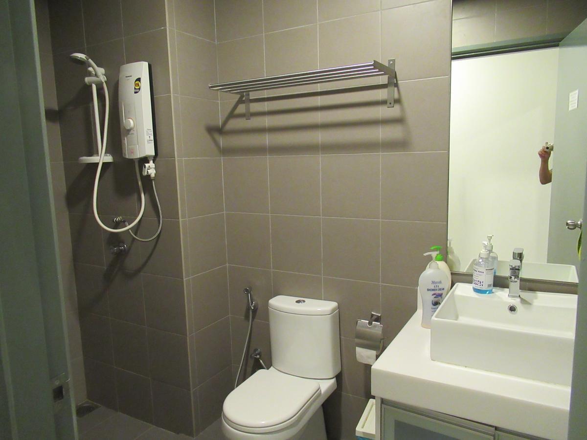 Resort Hostel In City Kuala Lumpur Exterior photo